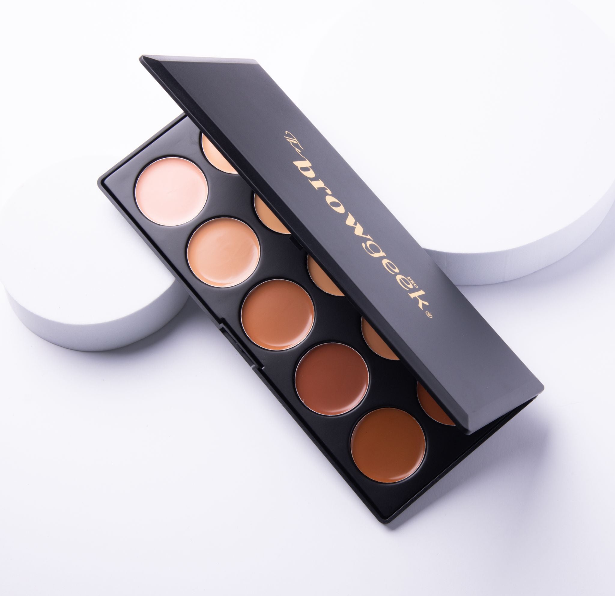 The Brow Geek brow highlighting contour palette