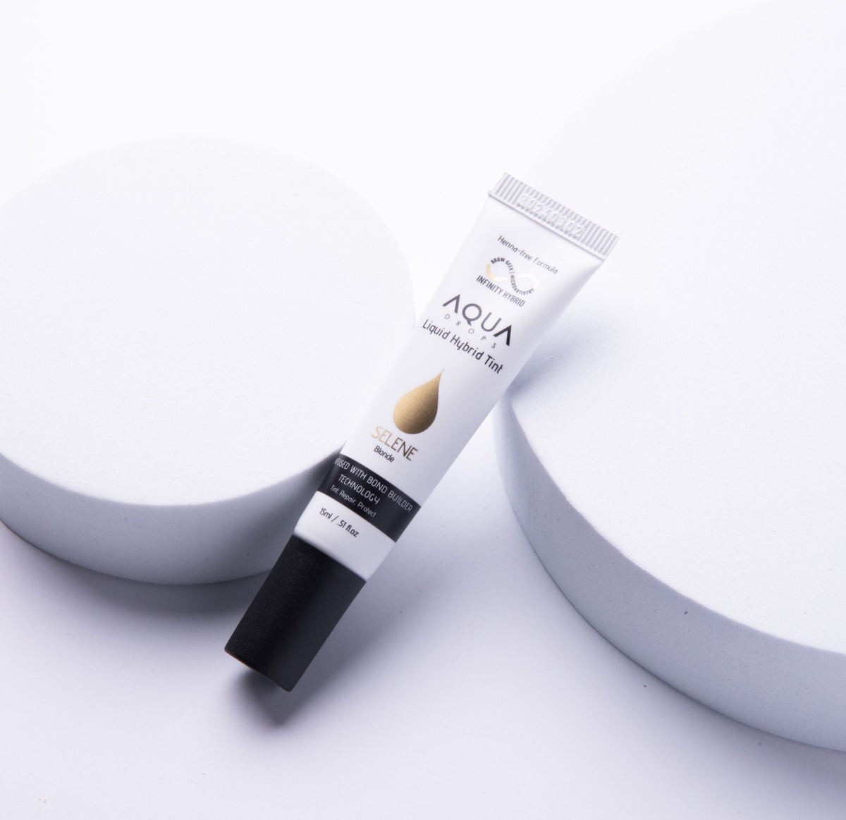 Oo7 Liquid Aqua Drops® · Liquid Brow Tint with Peptide Bond Builder · 7 Shades