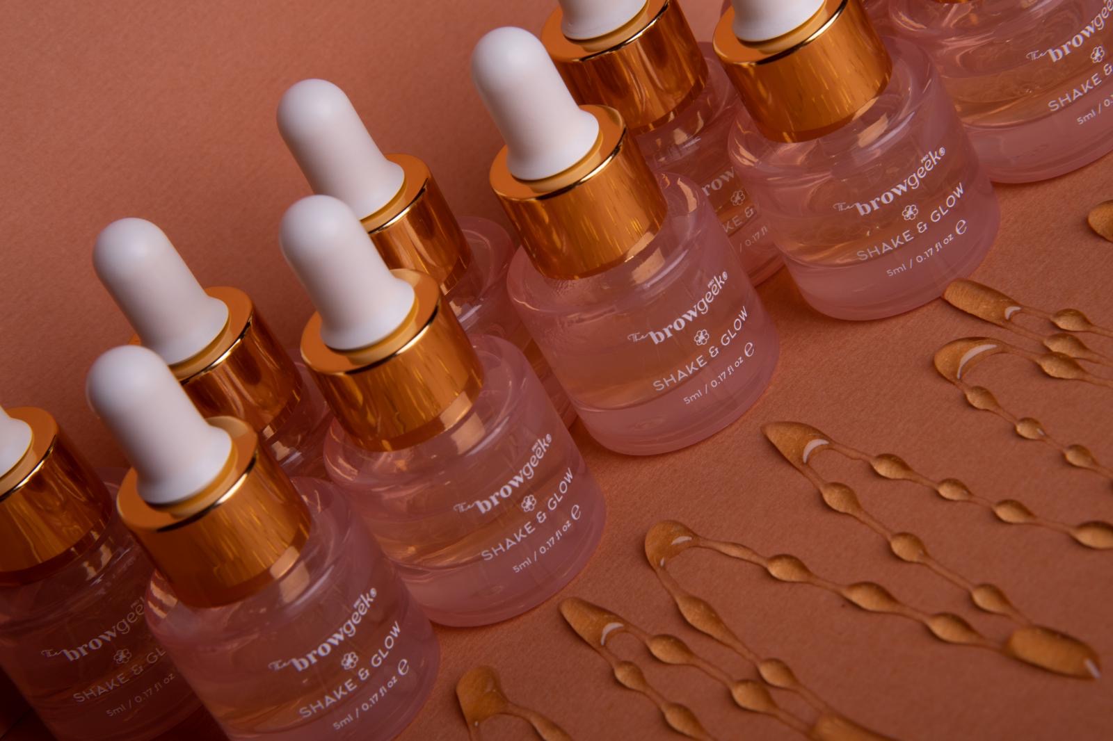 Shake and Glow honey brow oil retail pack 10 x 5ml minis