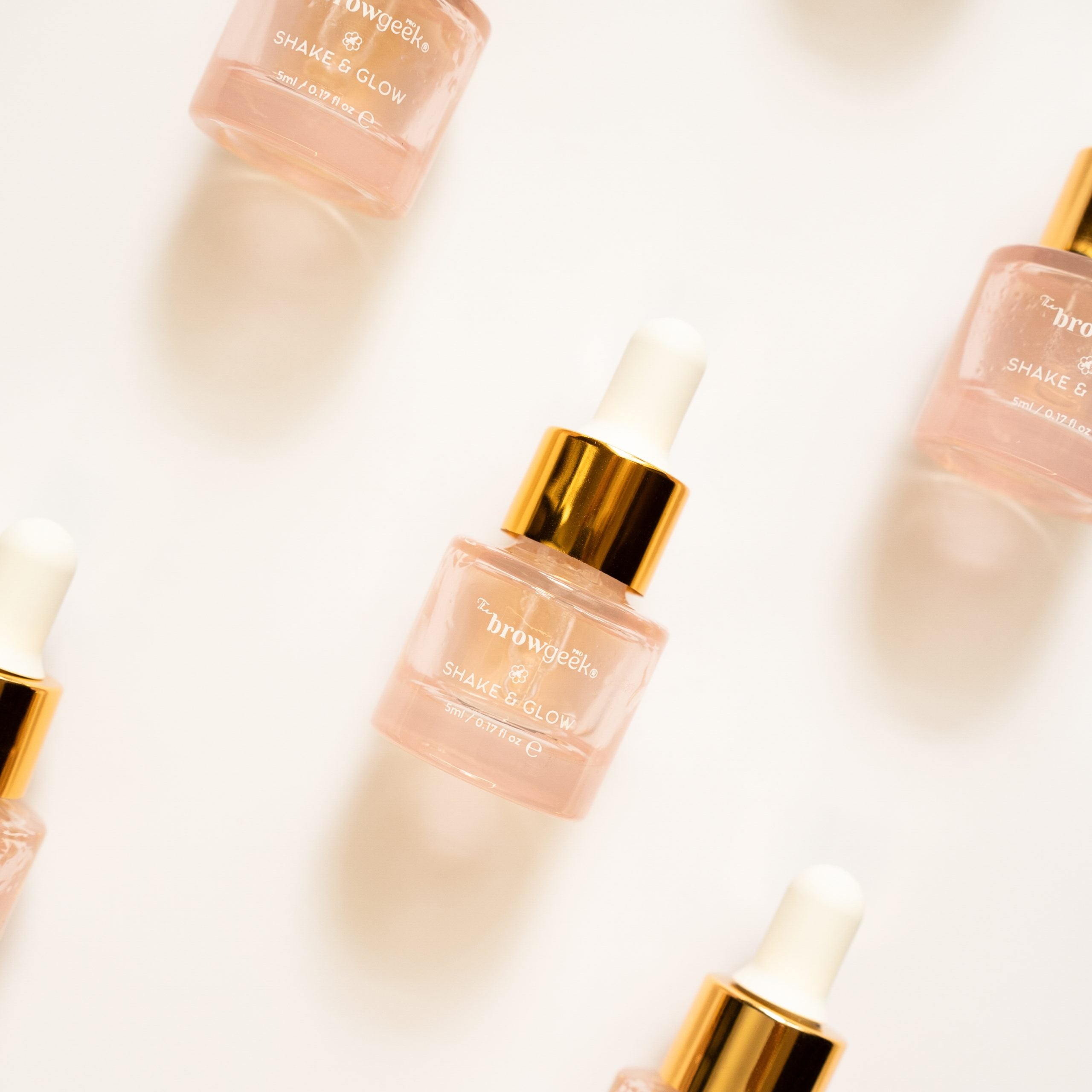 The Brow Geek Shake &amp; Glow honey infused brow oil retail pack